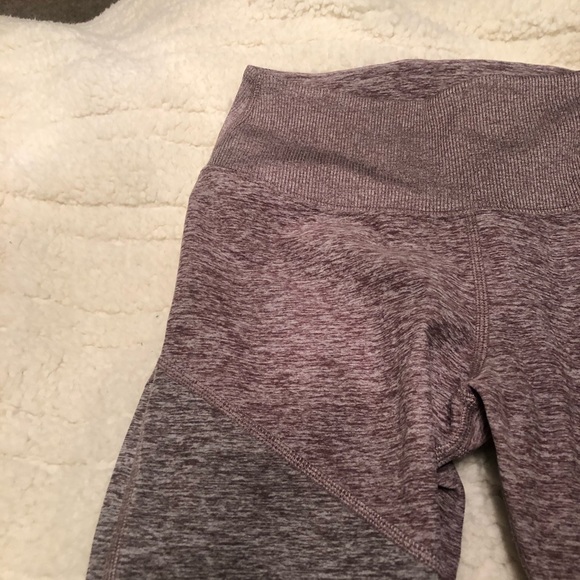 Alo Yoga High Waisted Shiela Leggings - Picture 3 of 7